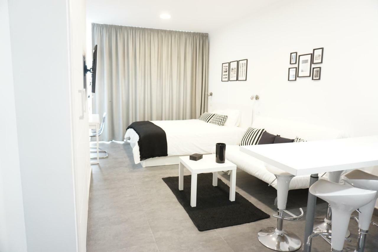 Black & White Las Canteras Las Palmas de Gran Canaria Ngoại thất bức ảnh